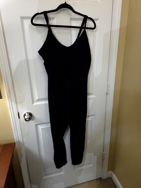 Old Navy Active PowerChill Black Active Jumpsuit XL Built-In Bra